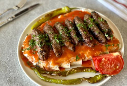 Manisa Kebabı Tarifi – Ege’nin Efsane Lezzeti