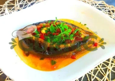 İmam Bayıldı Tarifi – Pratik ve Lezzetli Zeytinyağlı Patlıcan Yemeği