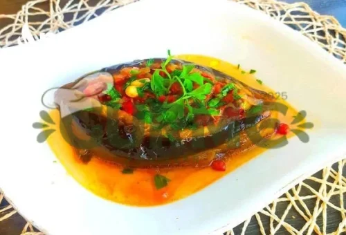 İmam Bayıldı Tarifi – Pratik ve Lezzetli Zeytinyağlı Patlıcan Yemeği